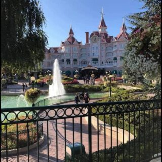 Disneyland Hotel Disneyland Paris